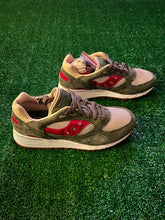 Load image into Gallery viewer, Saucony Shadow 6000 x Up There "Doors To The World"